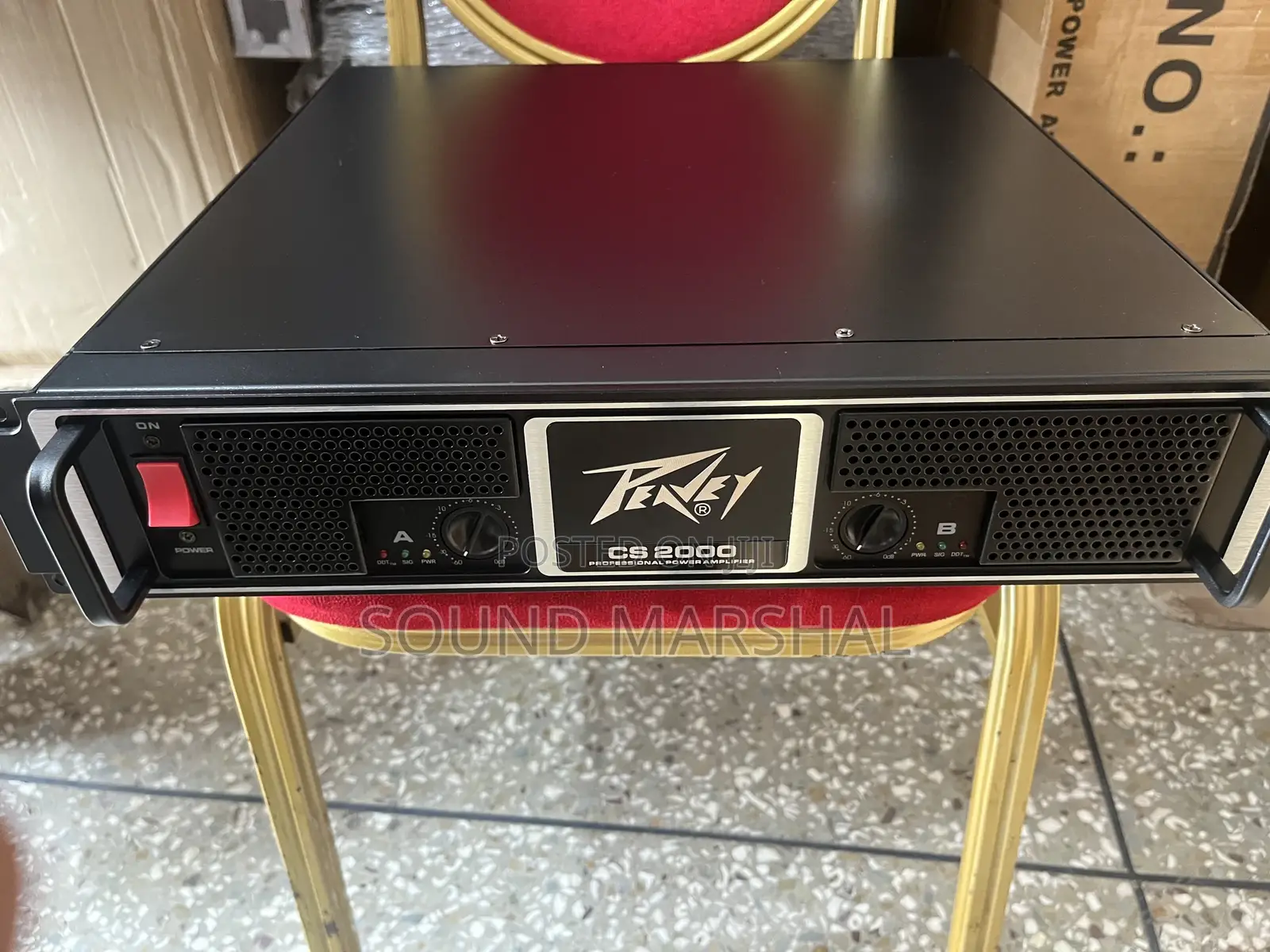 Peavey Cs2000 Powered Amplfier