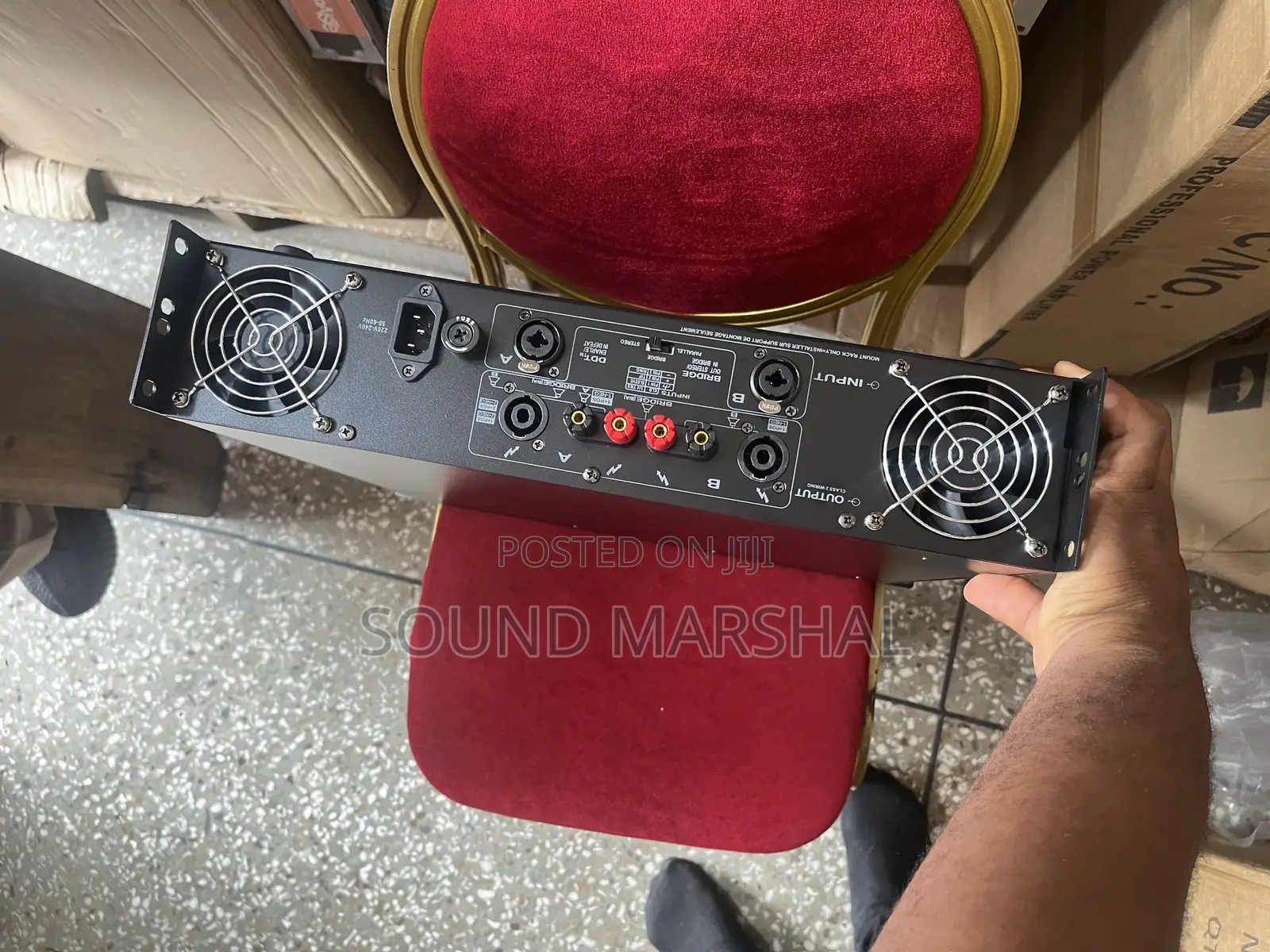 Peavey Cs2000 Powered Amplfier