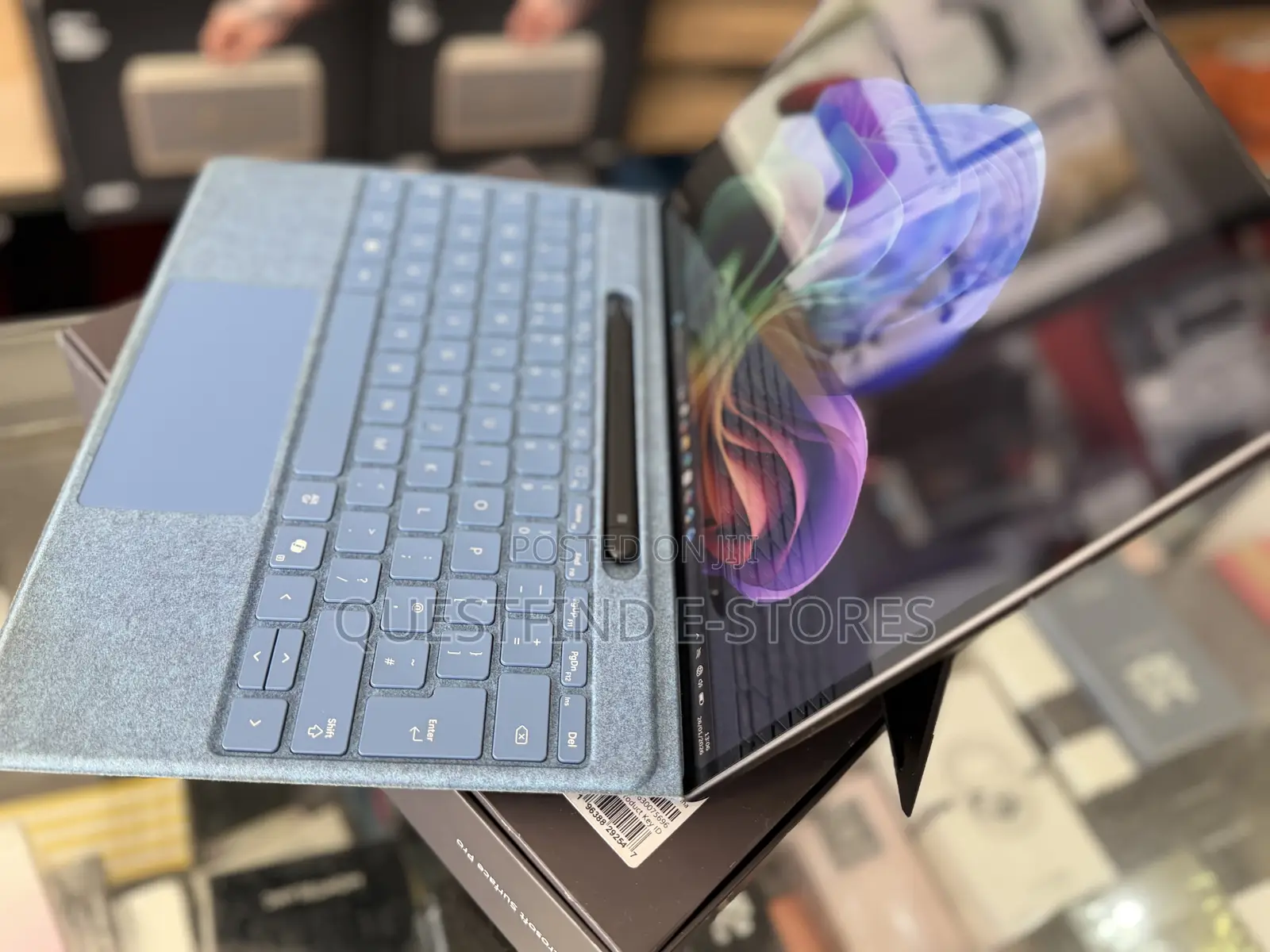 Laptop Microsoft Surface Pro 11th Edition, a Copilot+ PC 16GB SSD 512GB