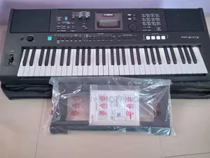 Yamaha Keyboard PSR - E473