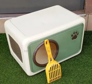 Closed Cat Litter Box
