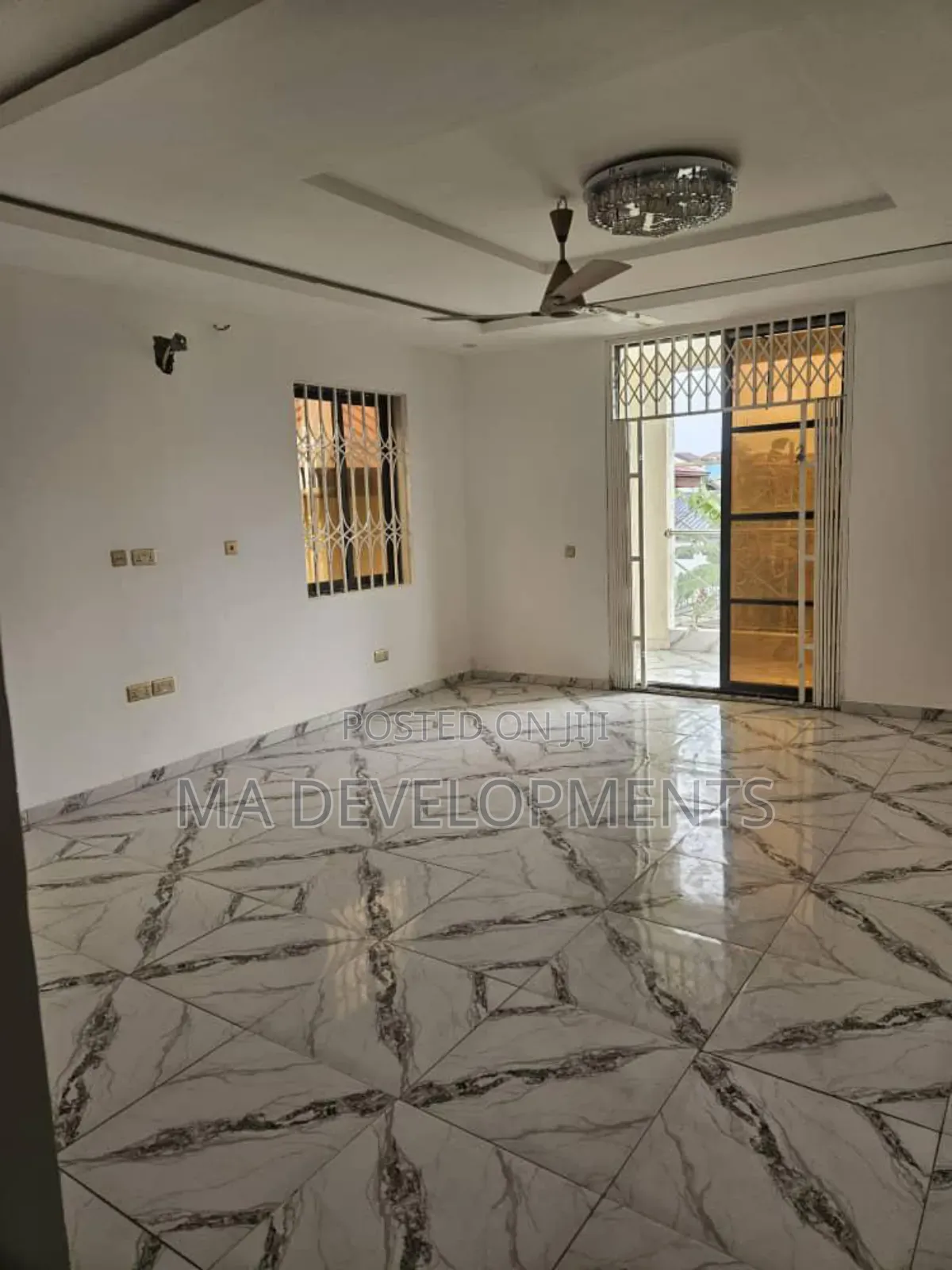 7bdrm House in Madev Realty, Adenta for sale
