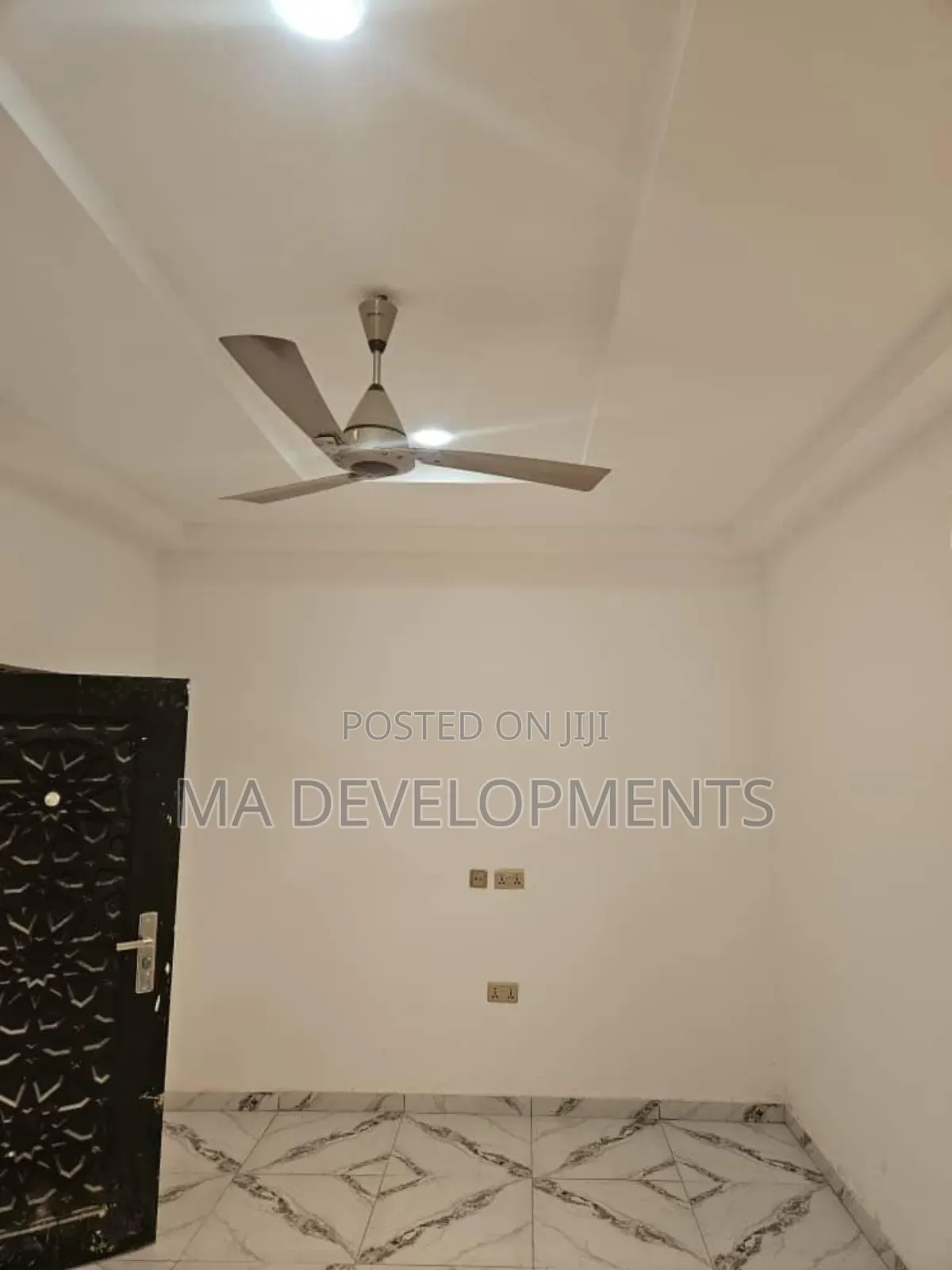 7bdrm House in Madev Realty, Adenta for sale