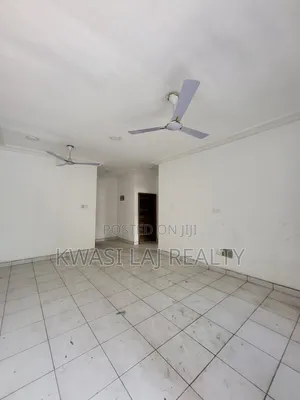 2bdrm Apartment in Akokofoto, Dansoman for rent