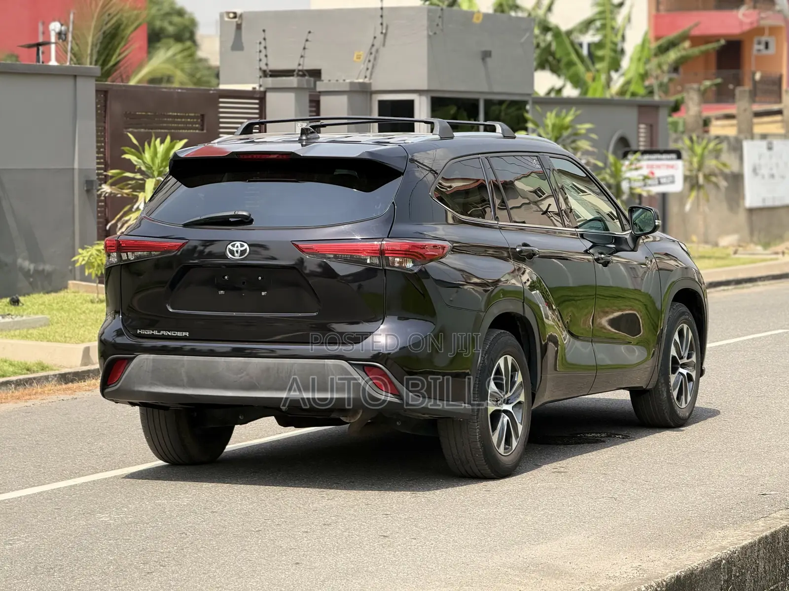 Toyota Highlander Limited 2021 Black