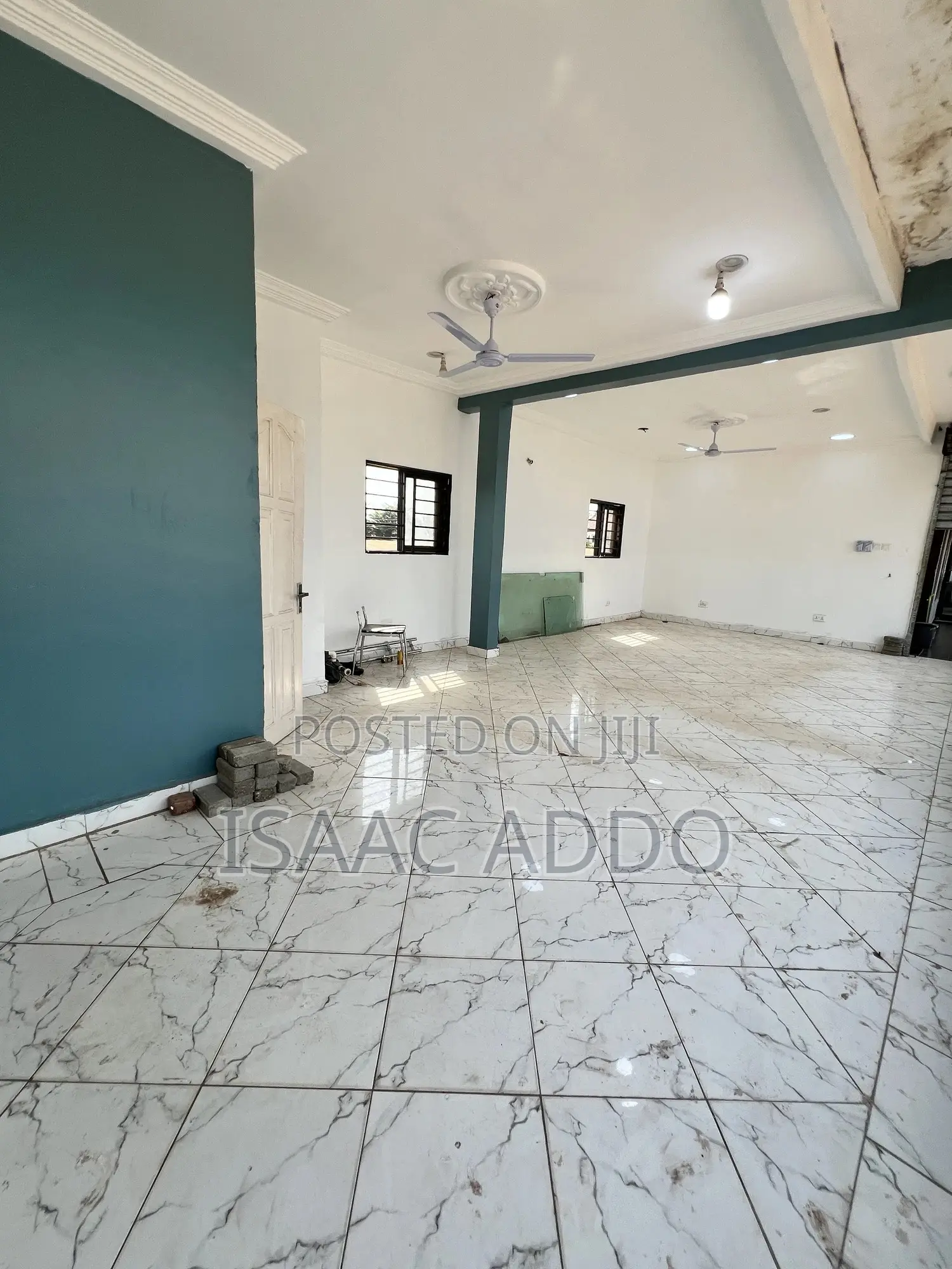 Double Shop for Rent at Adenta