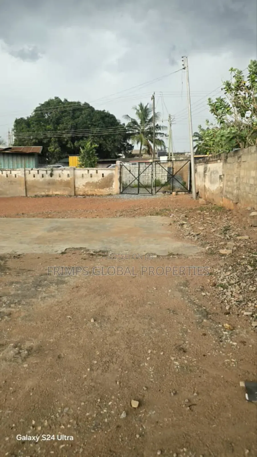 3 And Half Plot Of Land For Sale In Hastso. Sm