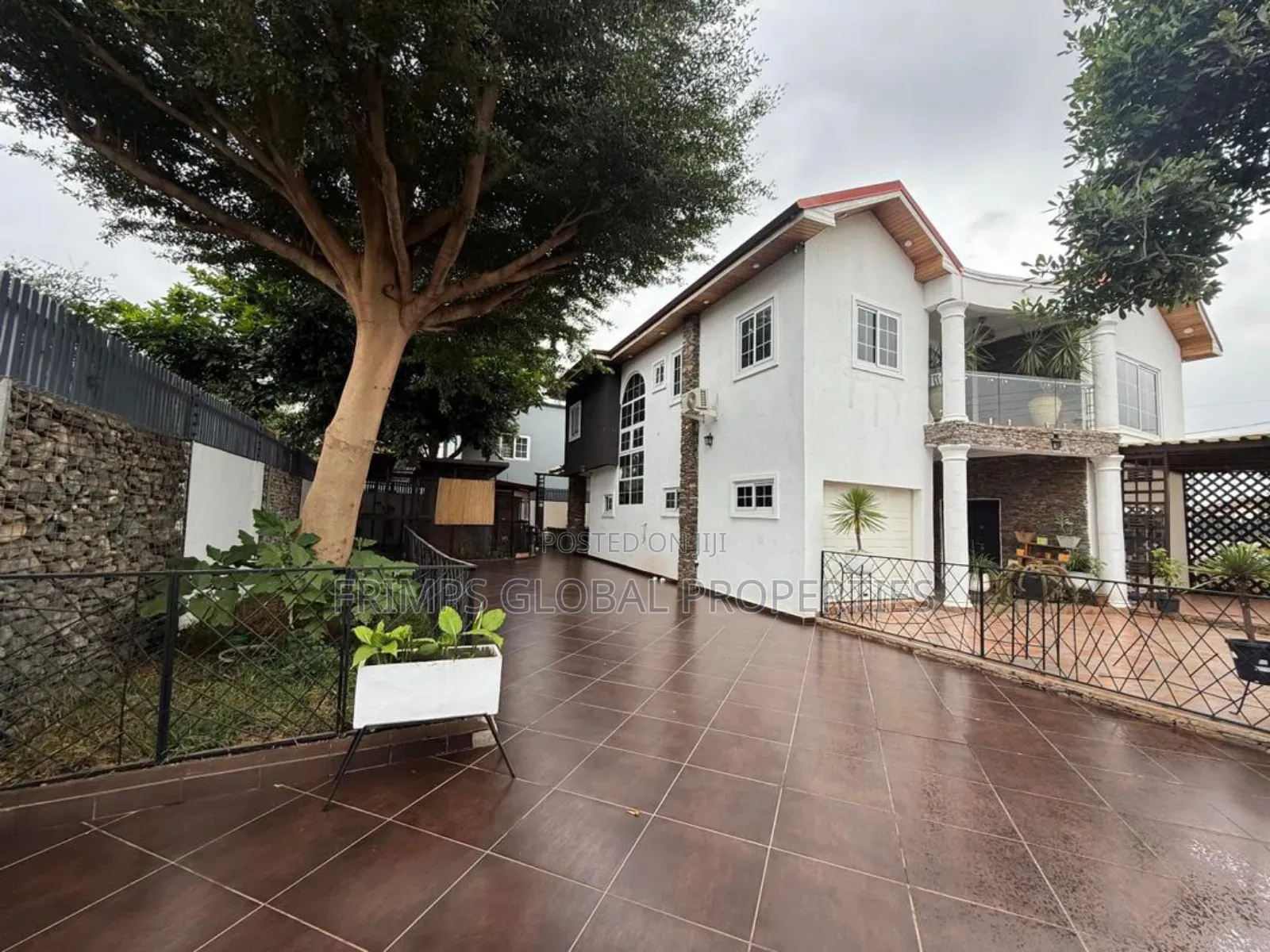 Furnished 5bdrm House in East Legon for sale