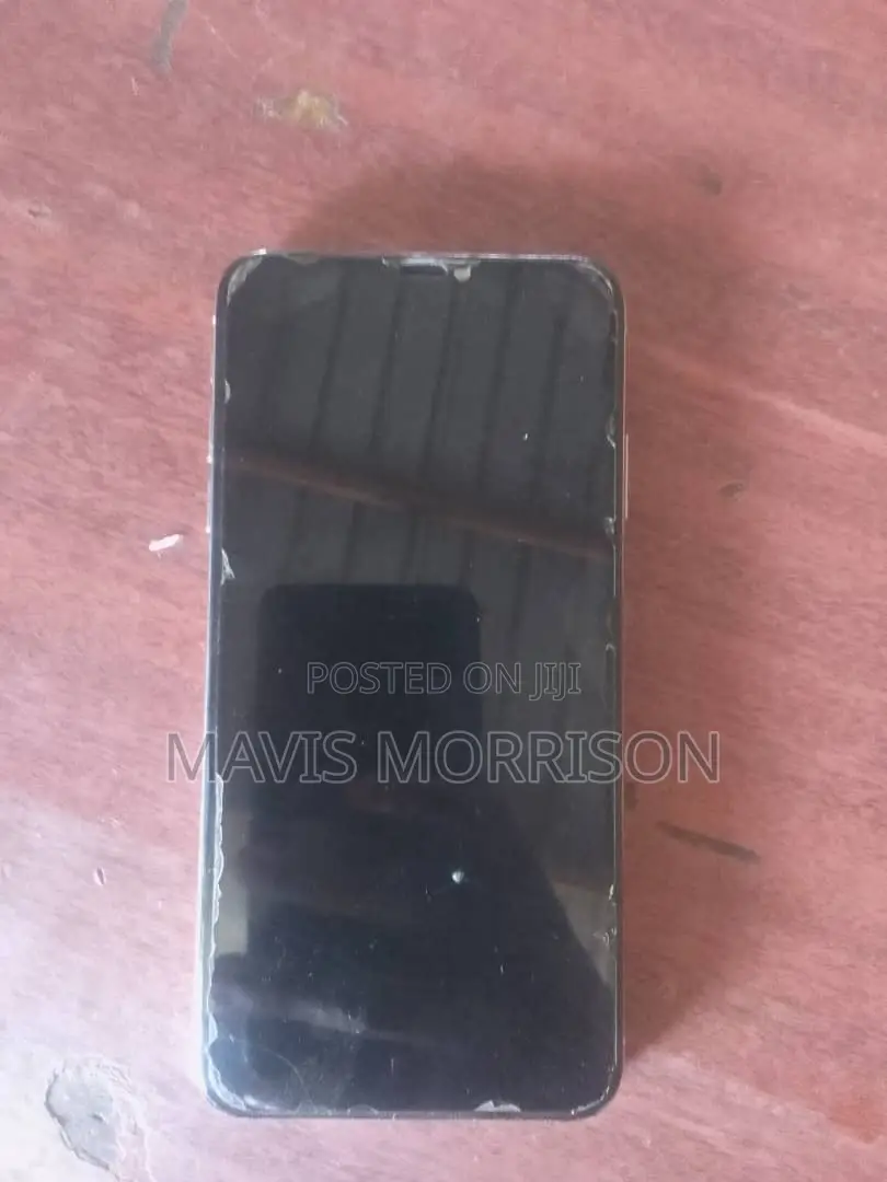 Apple iPhone XS Max 64 GB White