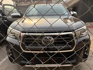 Toyota Hilux 2020 Black