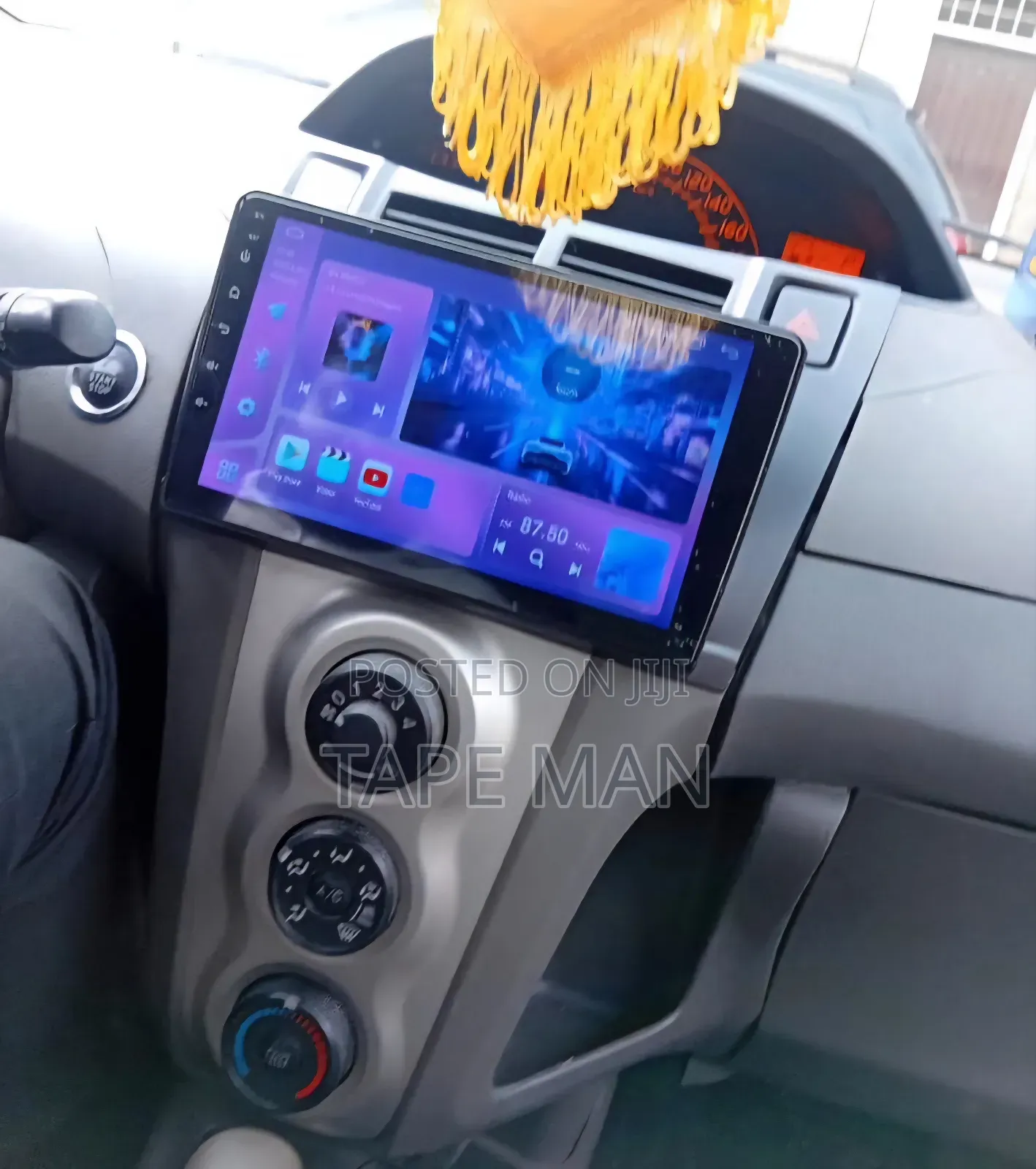 Toyota Vitz Android 2010