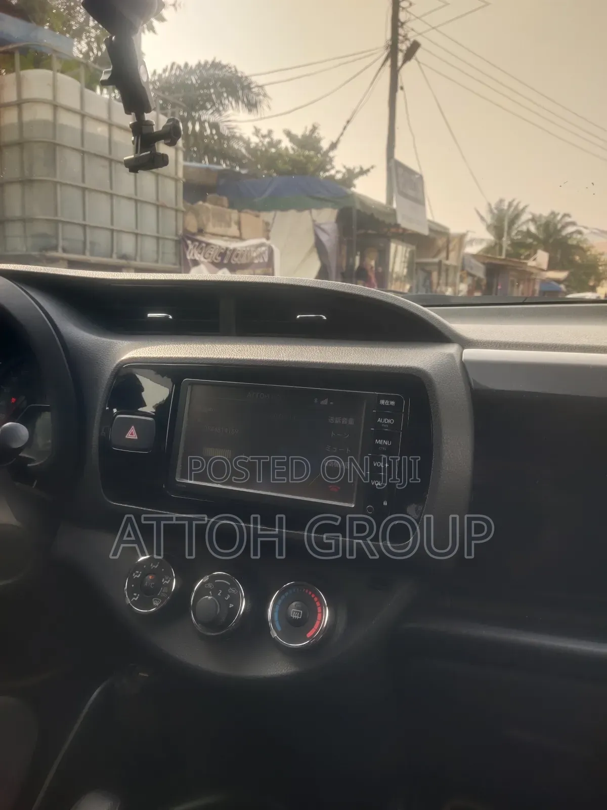 Toyota Vitz 1.3 FWD 5dr 2016 Black