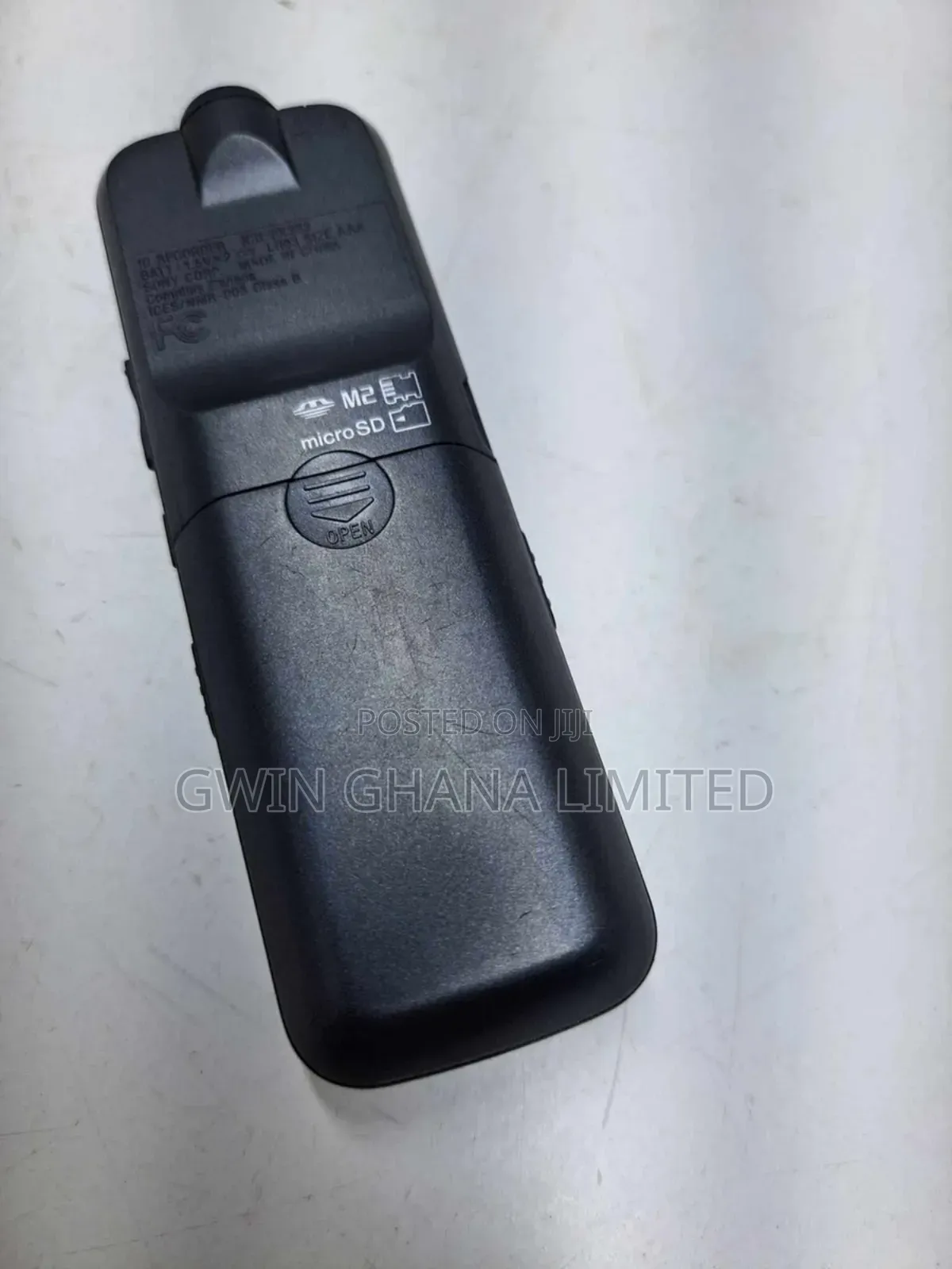 Sony Icd-Px333 4gb Digital Voice Recorder With Expandable Memory