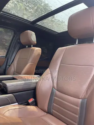 Toyota Tundra 1794 Edition CrewMax 5.5' Bed 2023 Green