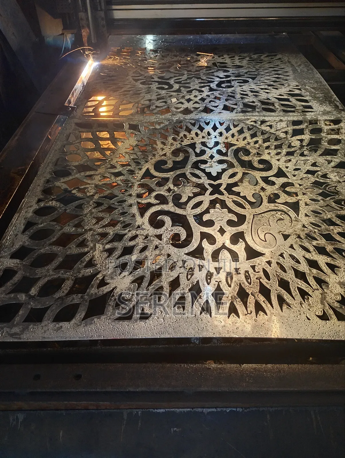 Galvanized Metal Plate With Laser-Cut Design