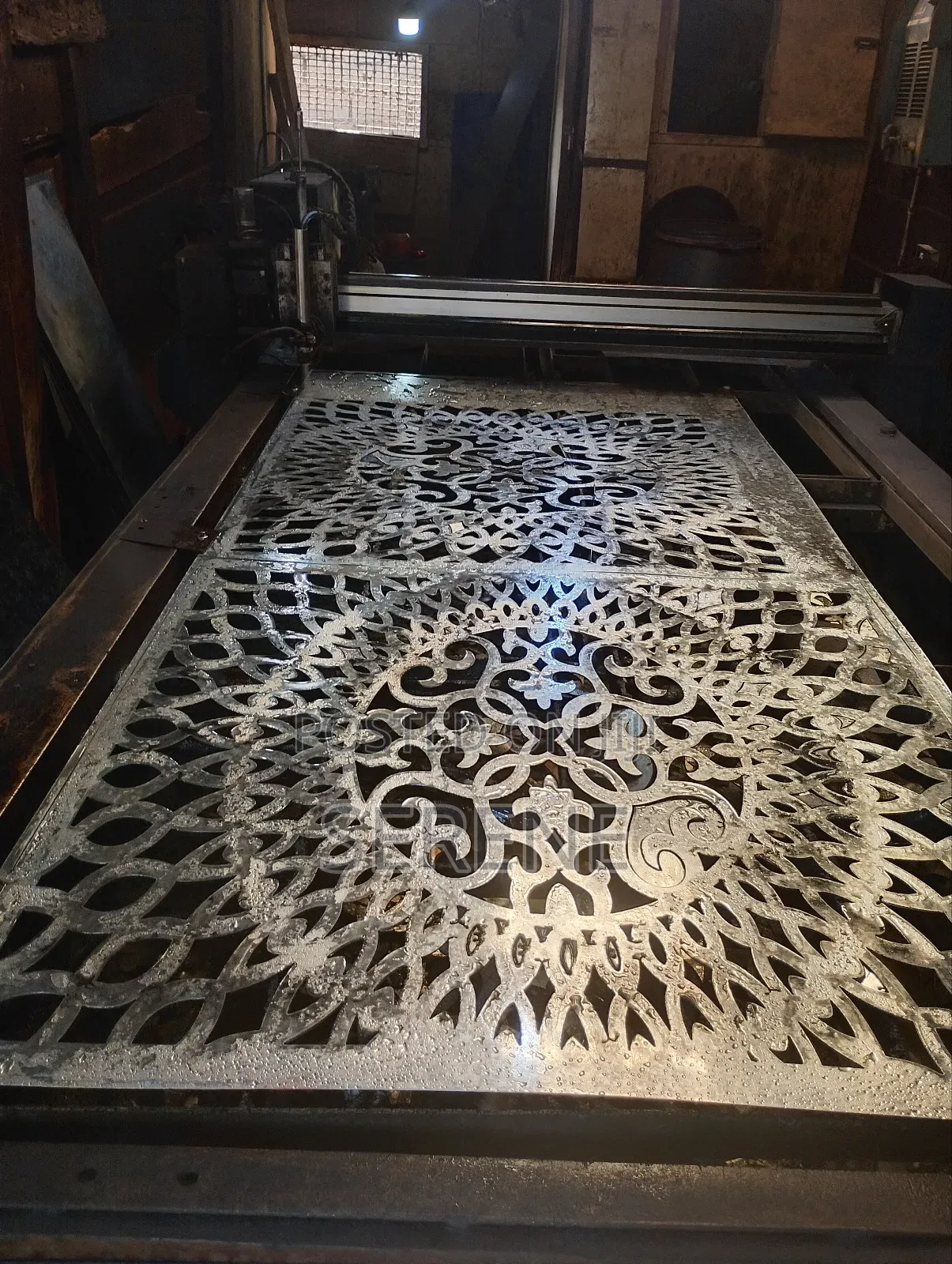 Galvanized Metal Plate With Laser-Cut Design