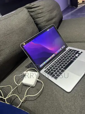 Laptop Apple MacBook Pro 2015 16GB Intel Core i5 SSD 256GB