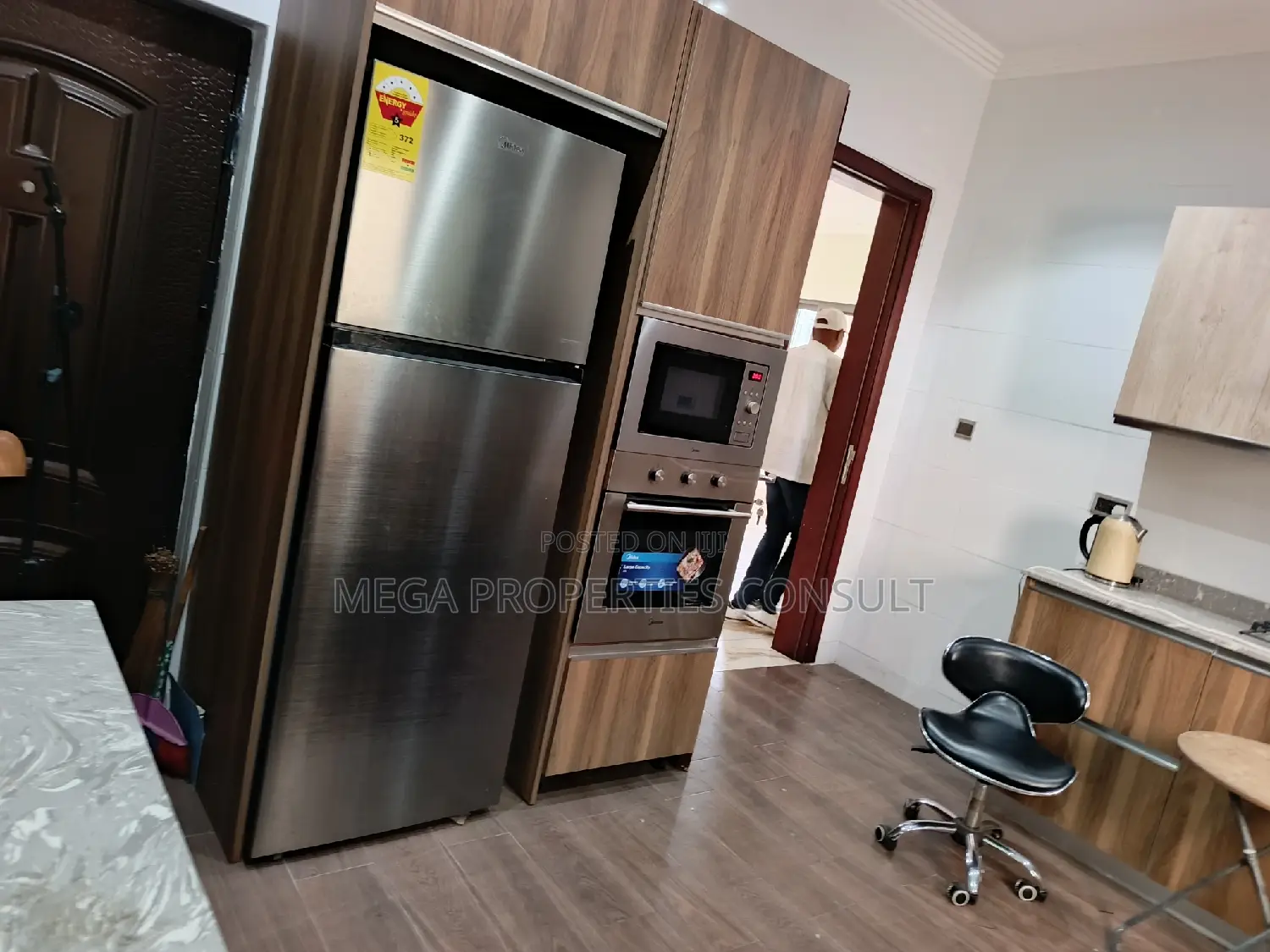 4bdrm Townhouse / Terrace in Dzorwulu for rent