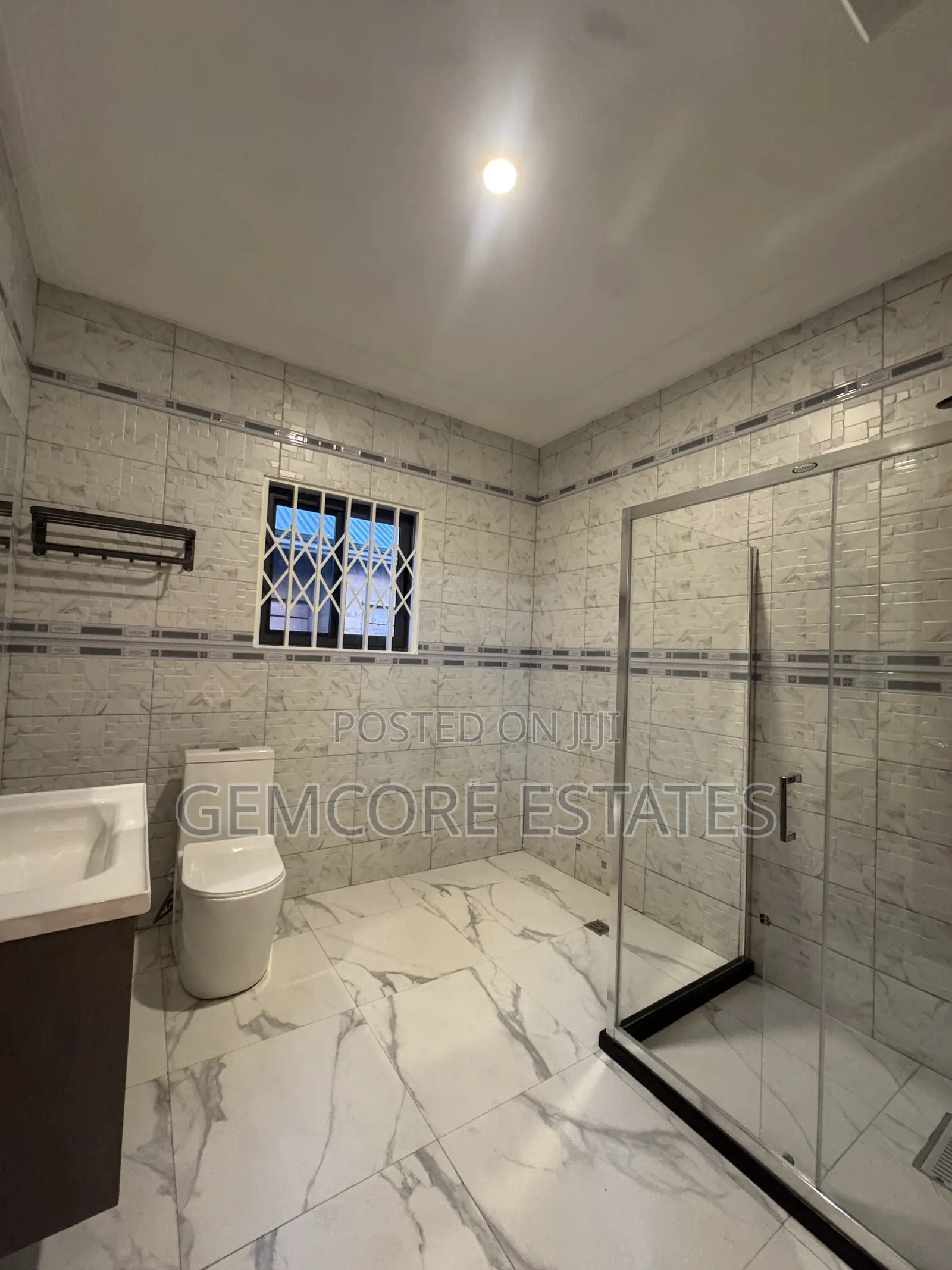 4bdrm House in West Trasacco, East Legon for rent
