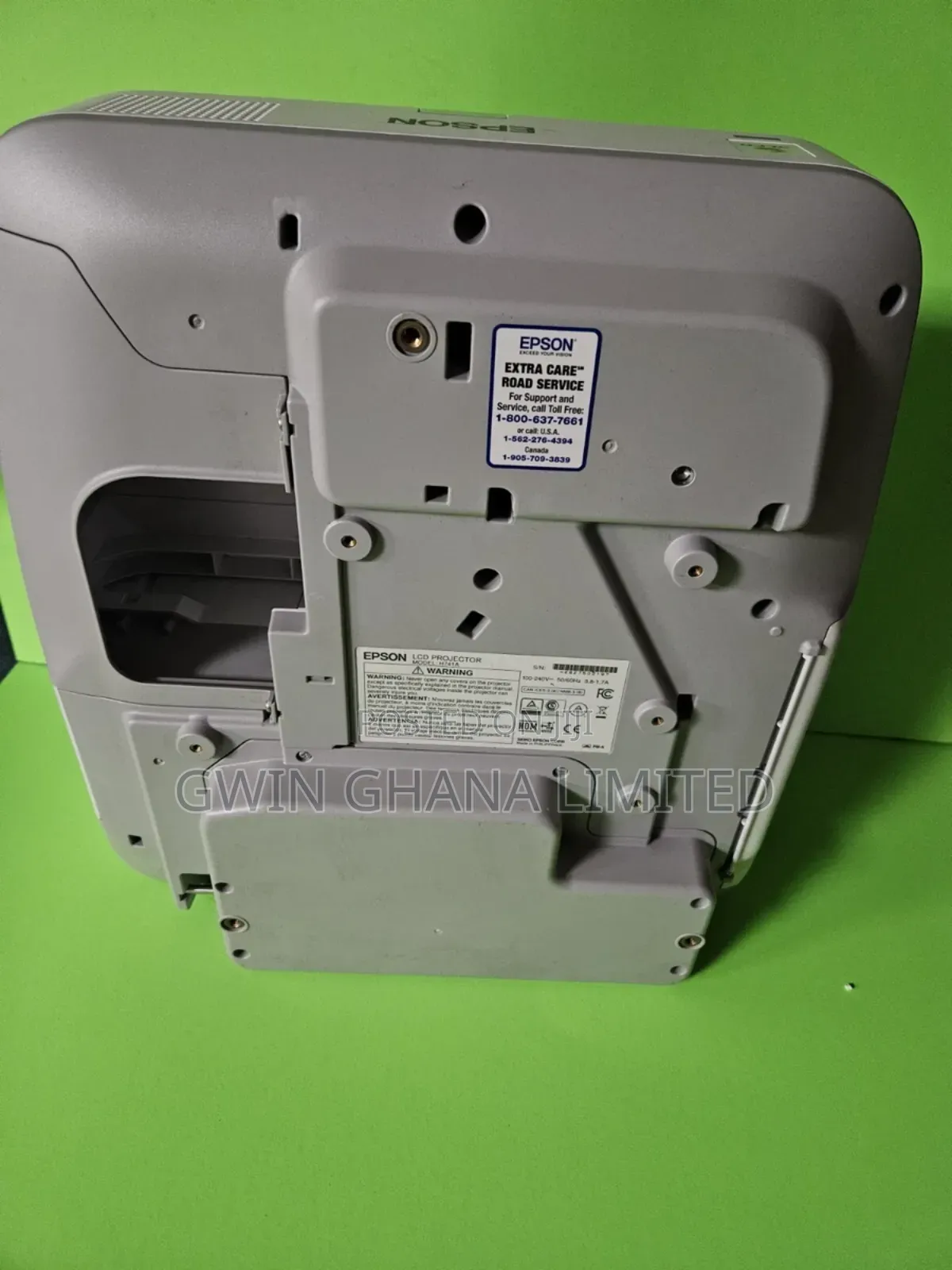 Epson Brightlink 680ultra Short-Throw 3500 Lumens. Remote Control