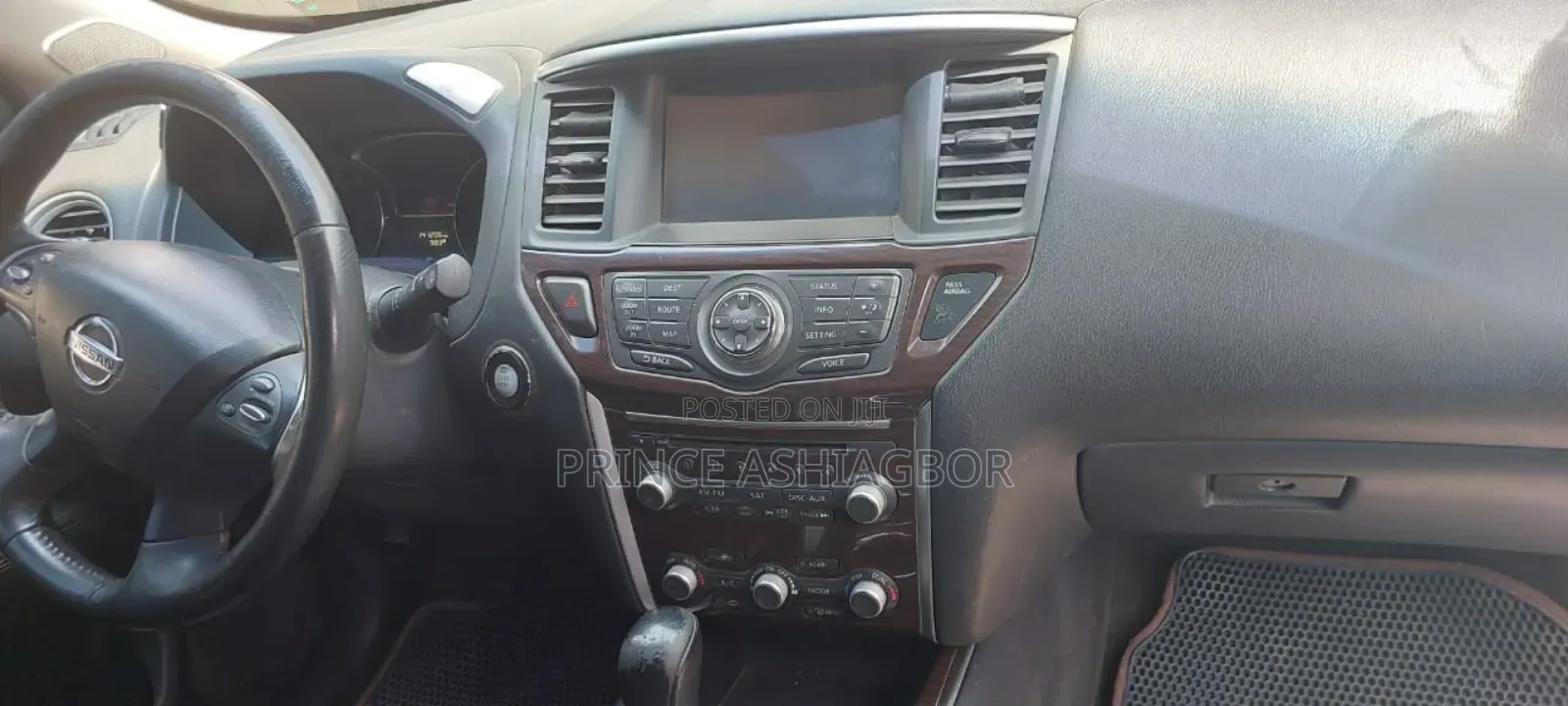 Nissan Pathfinder SL 4dr SUV 4WD (3.5L 6cyl CVT) 2015 Gray