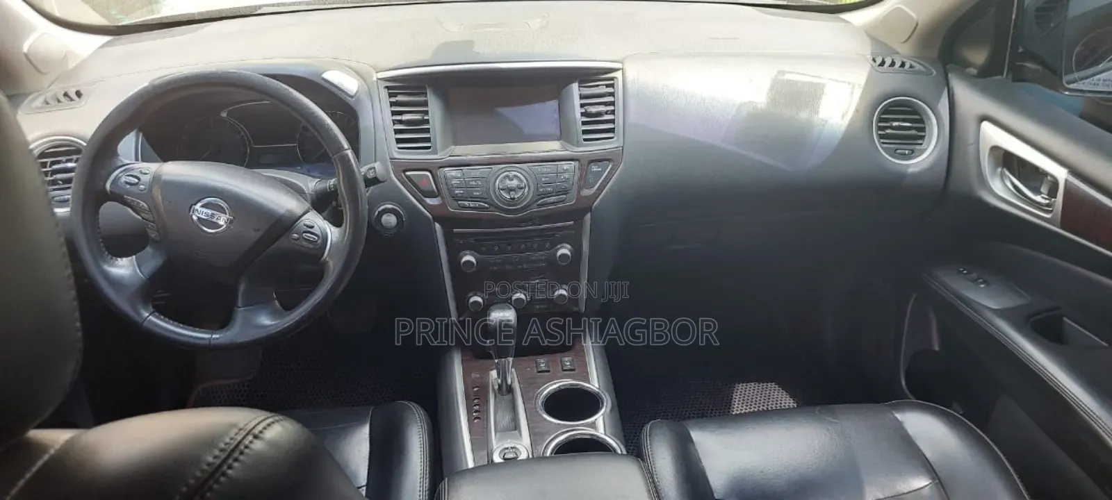 Nissan Pathfinder SL 4dr SUV 4WD (3.5L 6cyl CVT) 2015 Gray