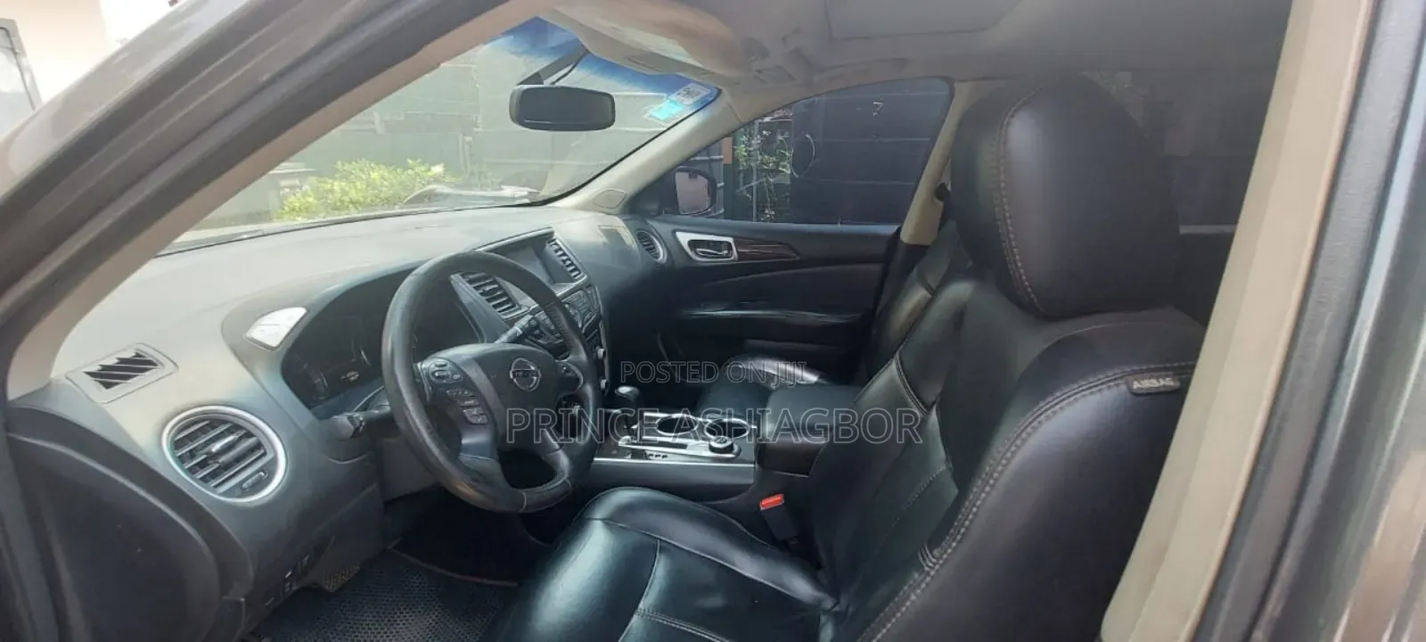 Nissan Pathfinder SL 4dr SUV 4WD (3.5L 6cyl CVT) 2015 Gray