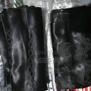 Wodasobo Duku Scarf