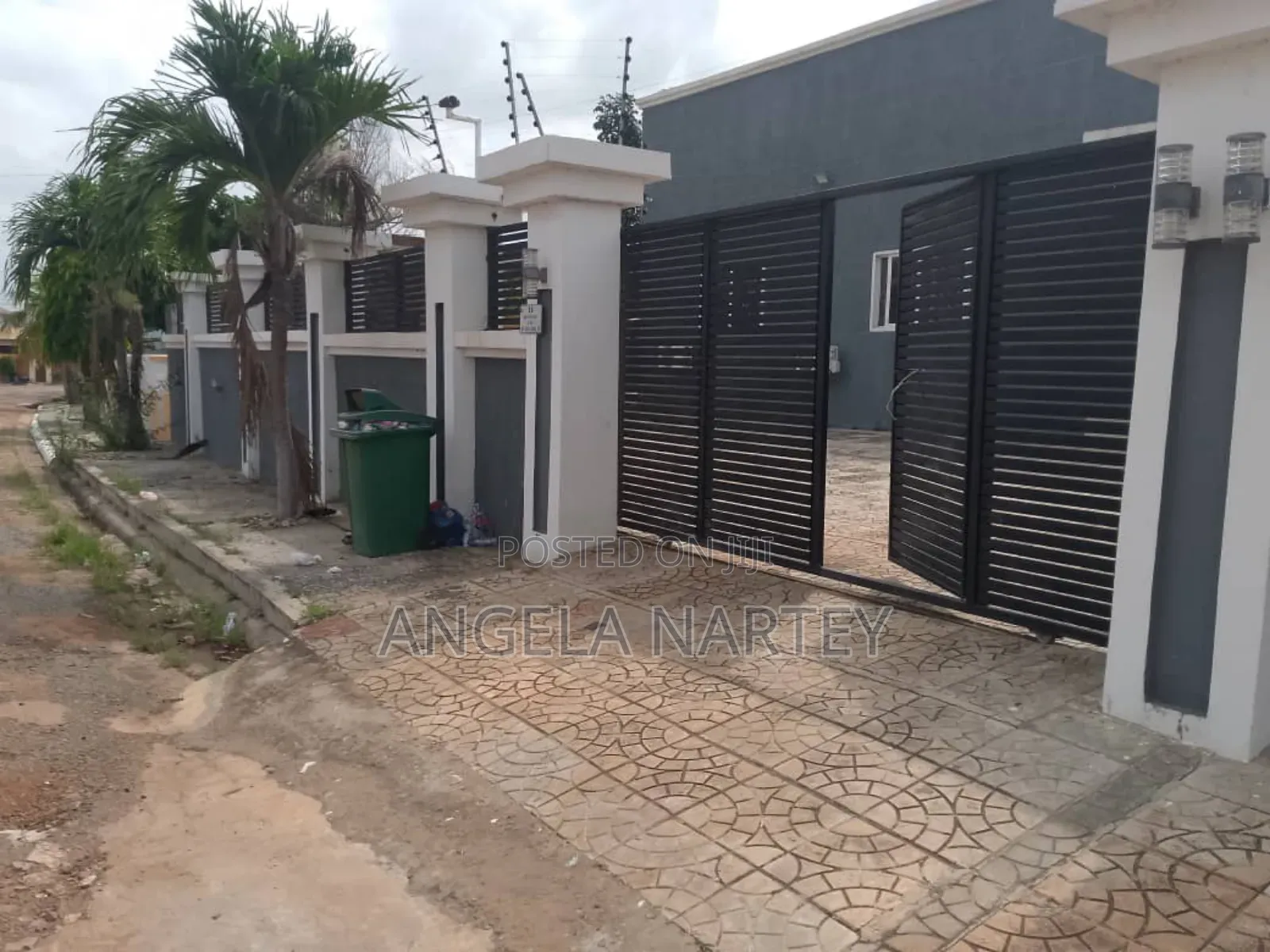 3bdrm House in Regimanuel for sale