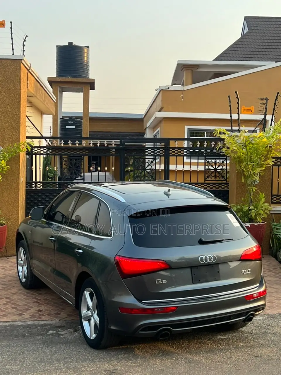 Audi Q5 2.0T Premium AWD quattro 2018 Silver