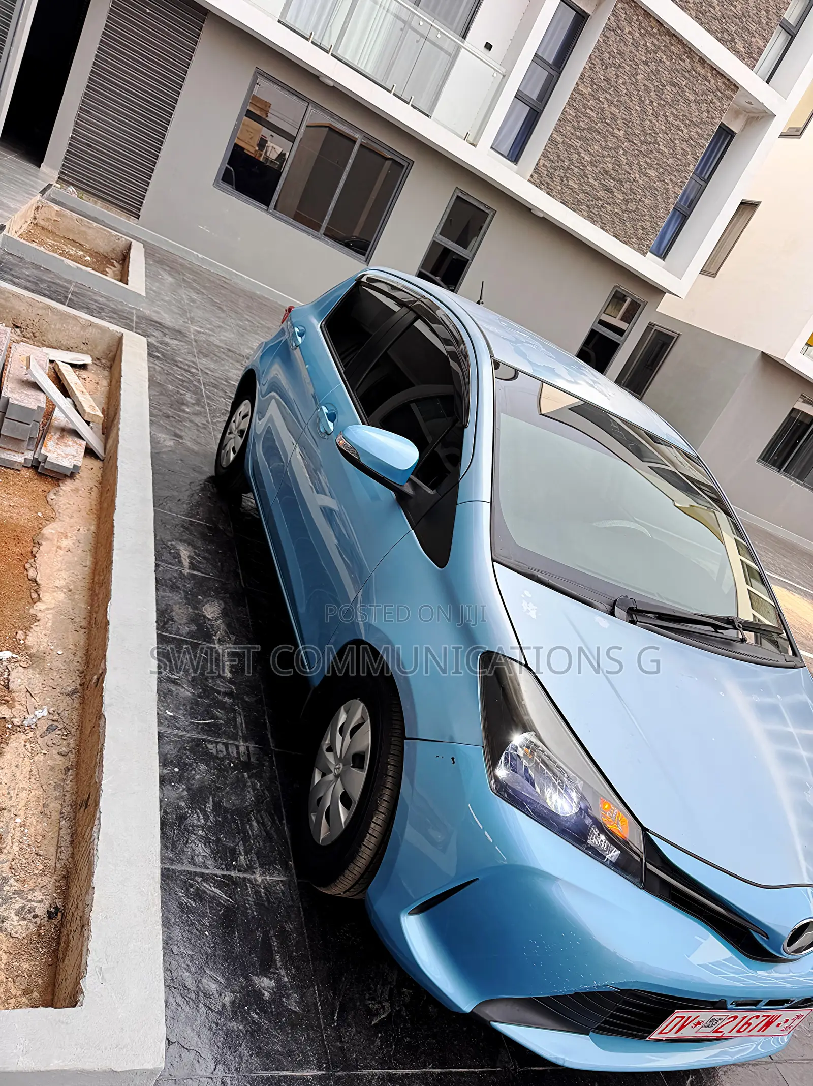 Toyota Vitz 1.3 FWD 5dr 2015 Blue