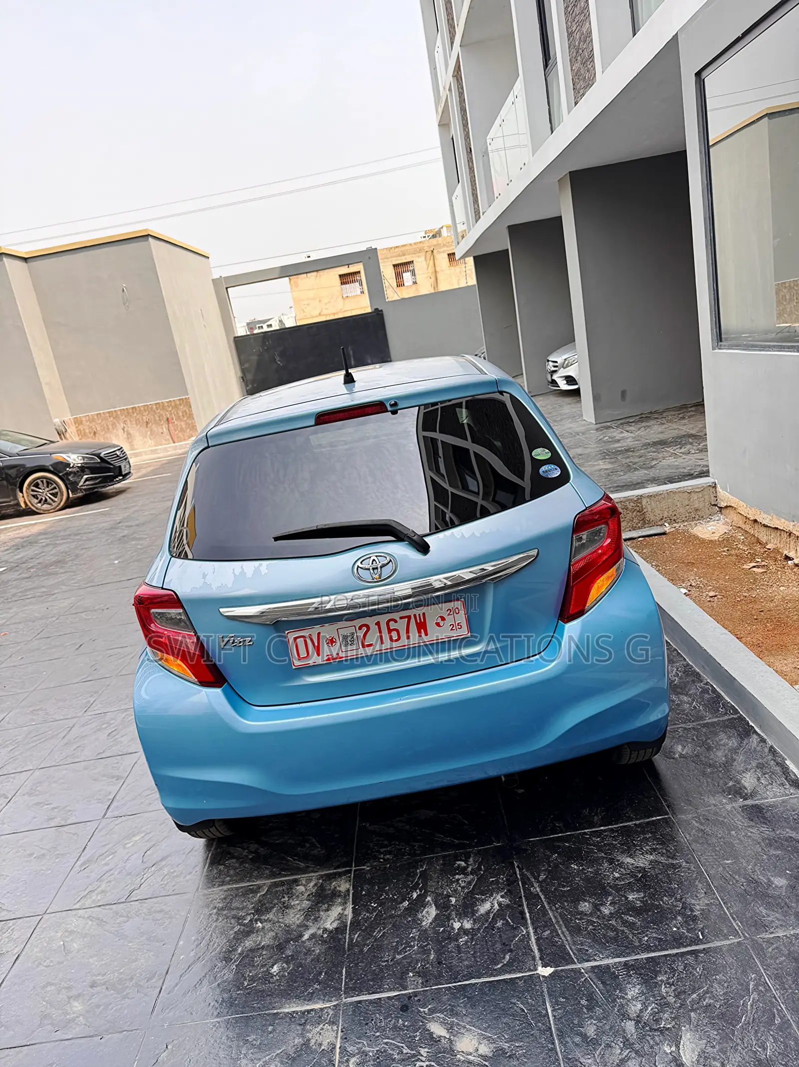 Toyota Vitz 1.3 FWD 5dr 2015 Blue