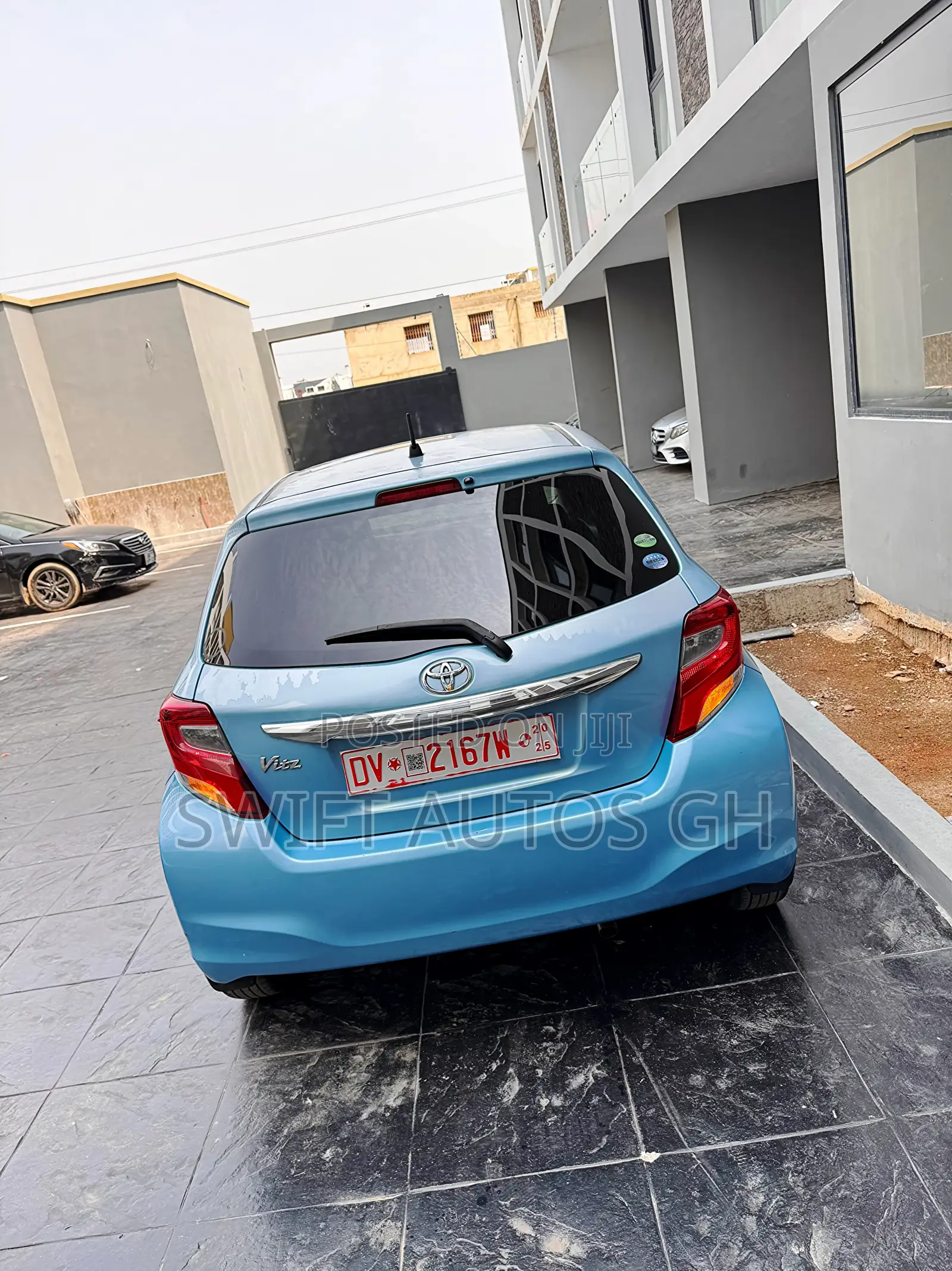 Toyota Vitz 1.3 FWD 5dr 2015 Blue