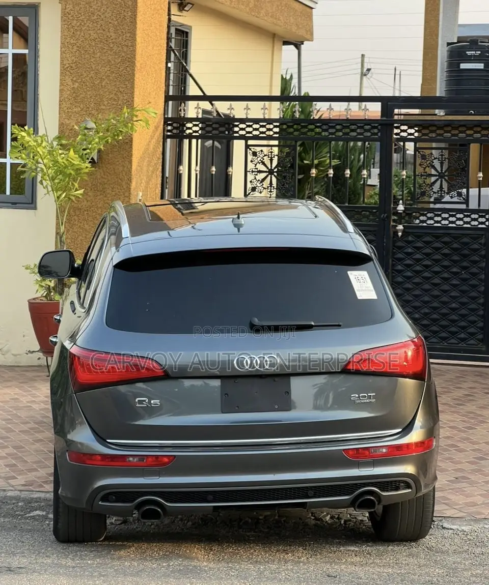 Audi Q5 2.0T Premium AWD quattro 2018 Silver
