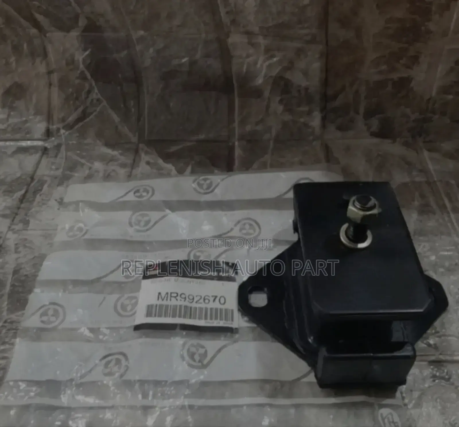 Engine Mount Seat for Mitsubishi L200, Pajero, Hardbody, Navara Etc