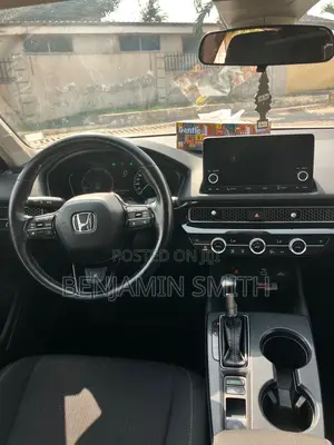 Honda Civic EX 2022 White