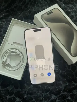 Apple iPhone 15 Pro Max 256 GB Silver