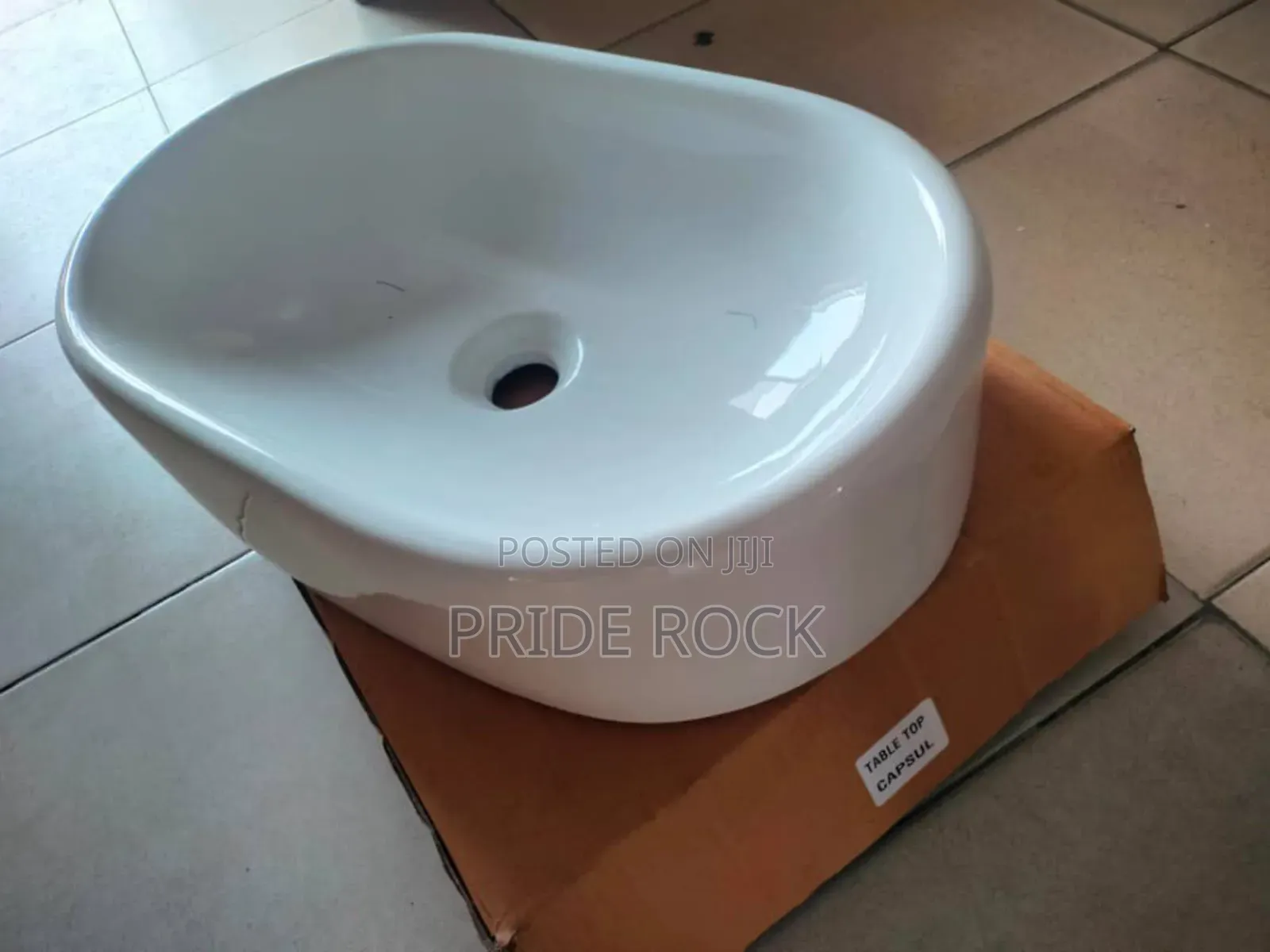 White Counter Top Basin, Pedicure Basin