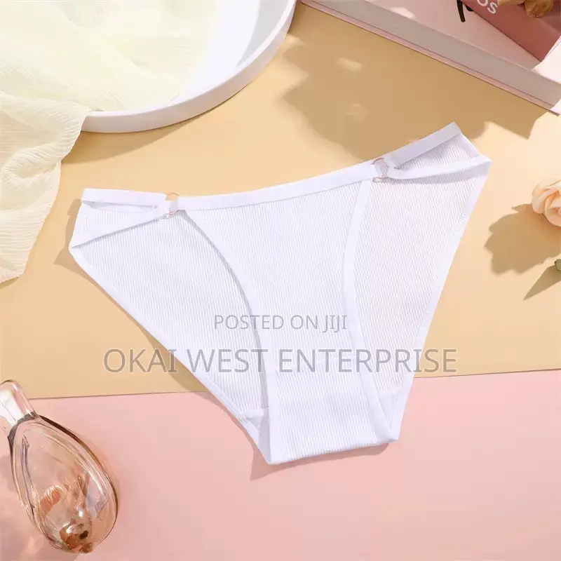 Elegant Ribbed Cotton Mid-waist Bikini Underwear For Women