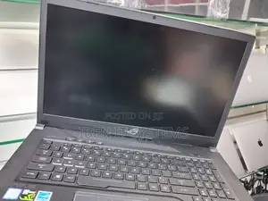 Laptop Asus ROG Strix G17 16GB Intel Core i7 SSD 1T