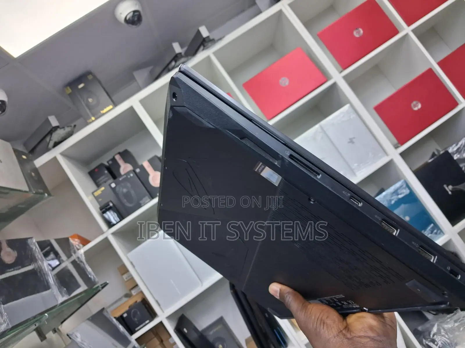 Laptop Asus ROG Strix G17 16GB Intel Core i7 SSD 1T