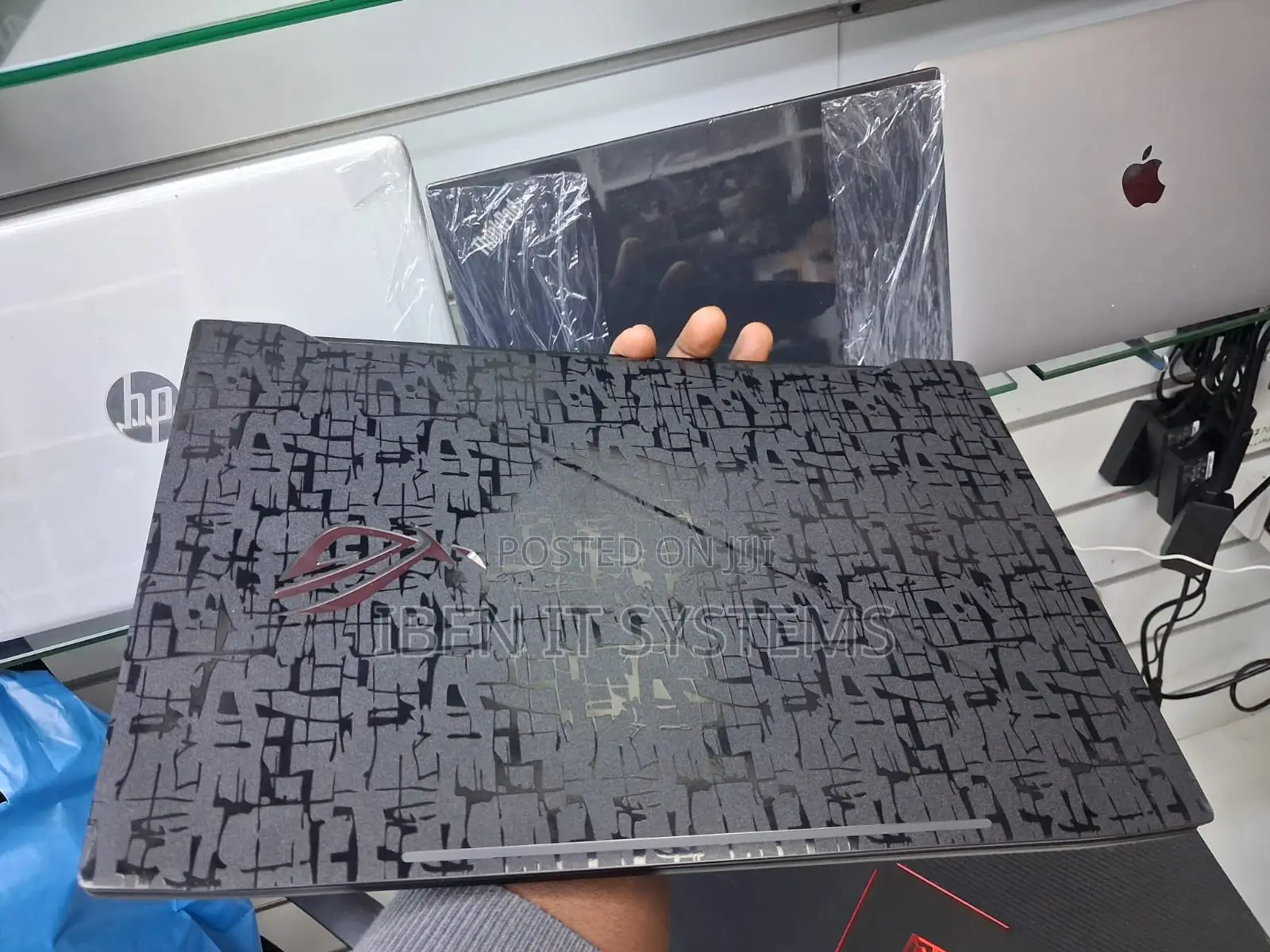 Laptop Asus ROG Strix G17 16GB Intel Core i7 SSD 1T