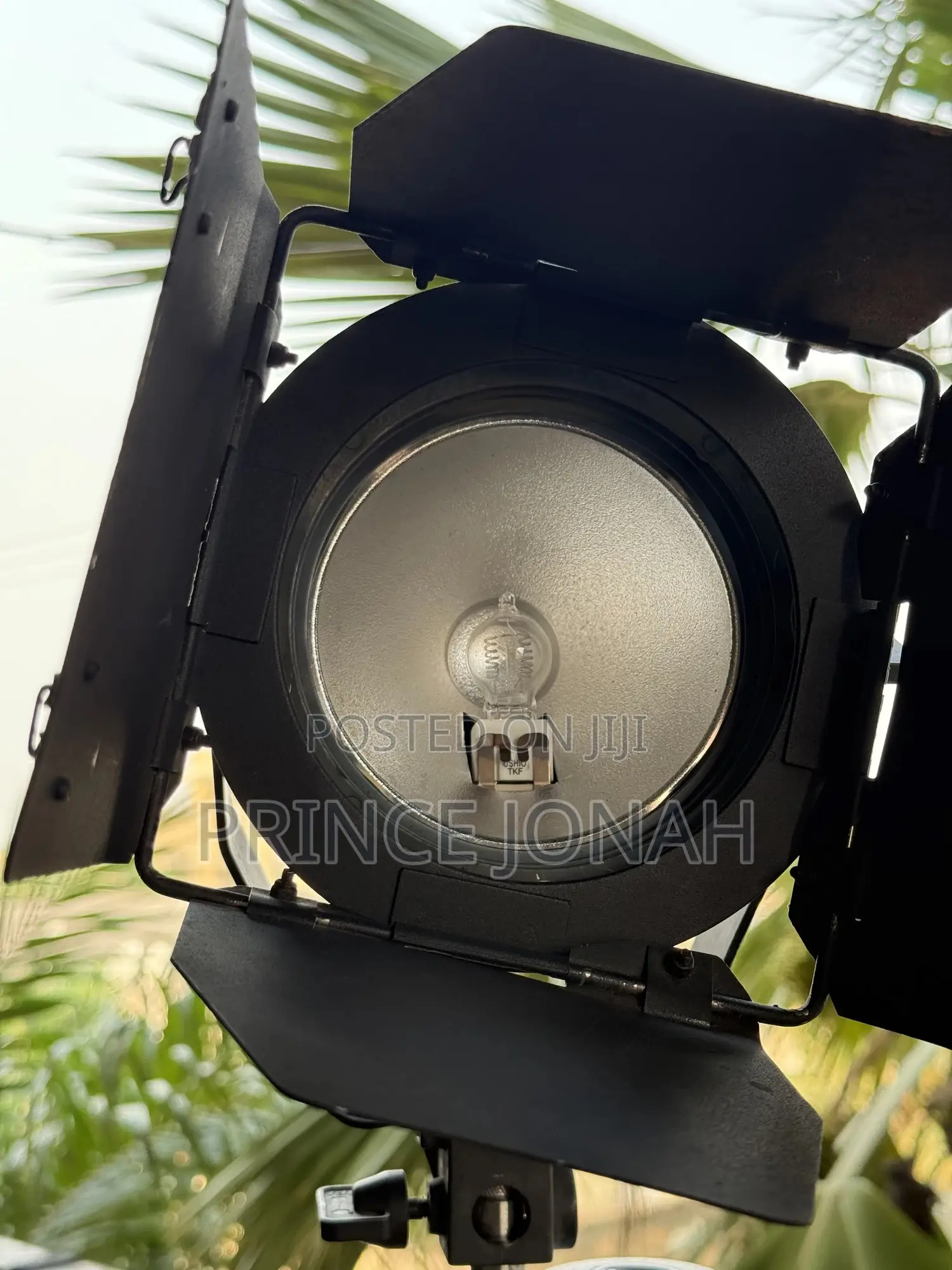 Rent/Hire Arri Arrilite 600watts Tungsten Accra Ghana