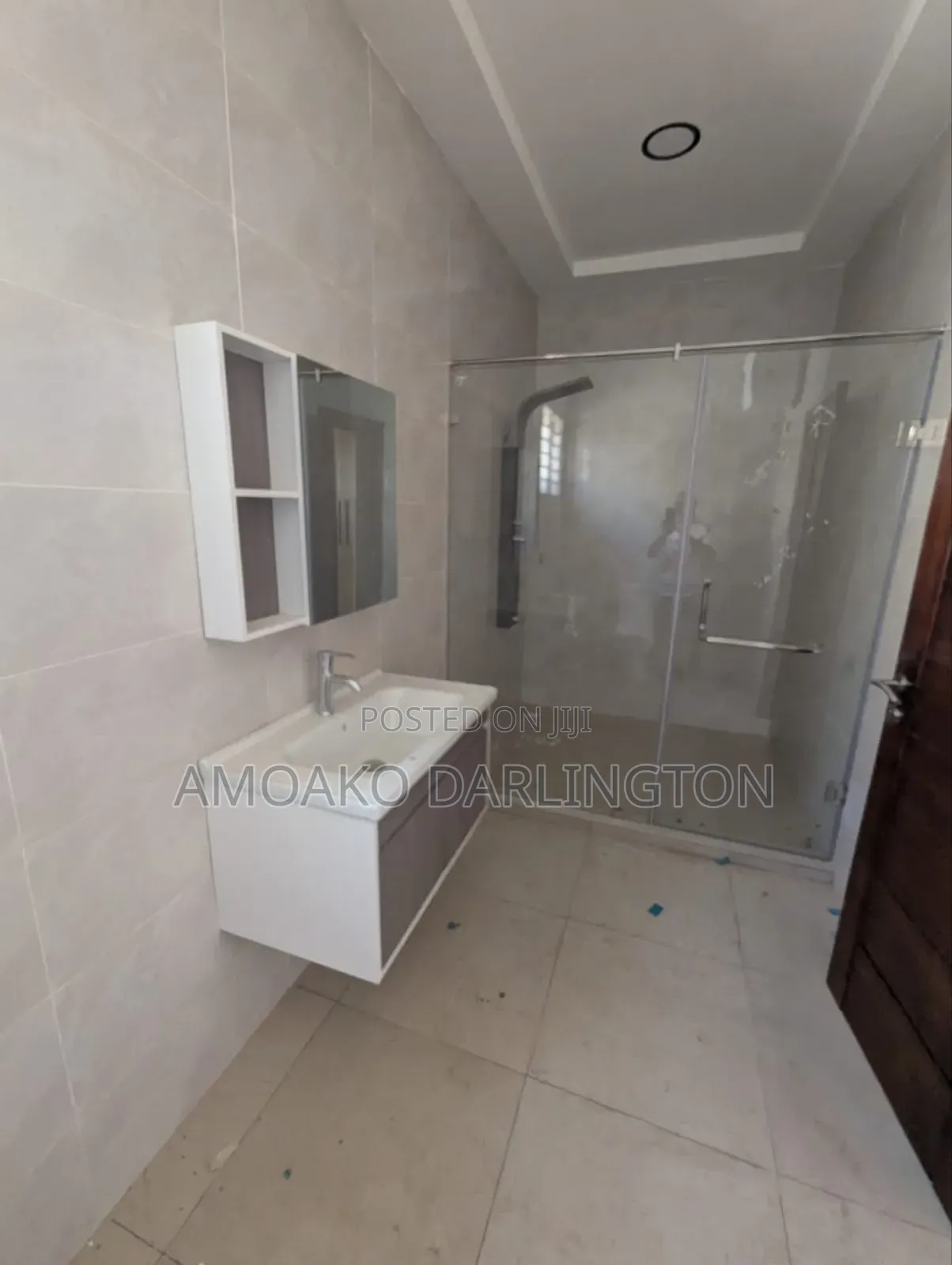 4 Bedrooms for Rent