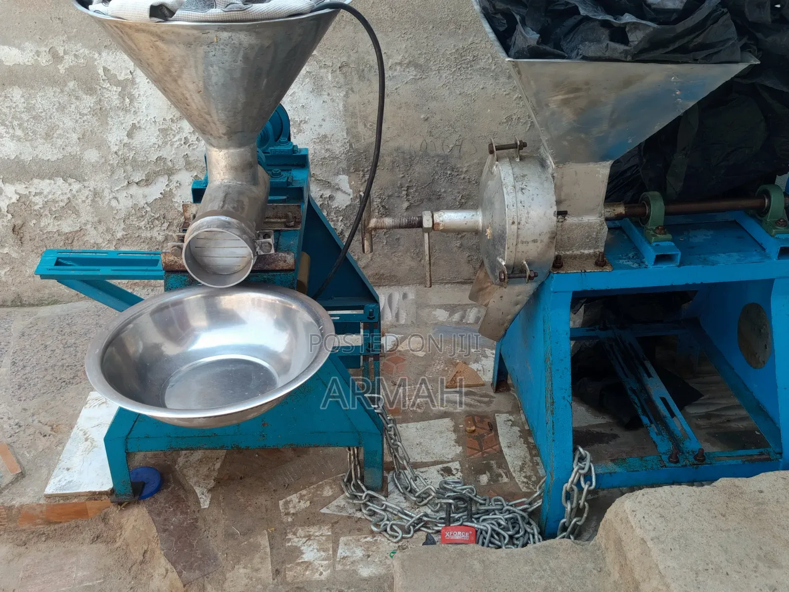 Commercial Grinding Shop