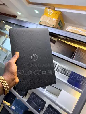 Laptop Dell Latitude 7400 16GB Intel Core I5 SSD 256GB
