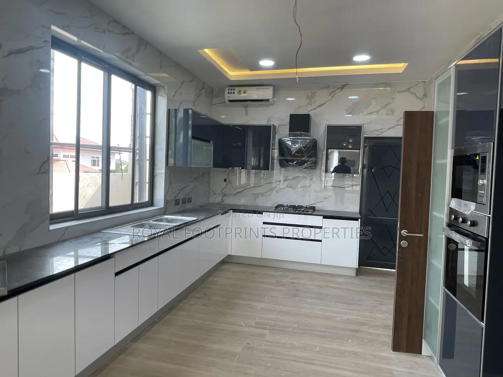 4bdrm House in Royal Footprints, East Legon for sale