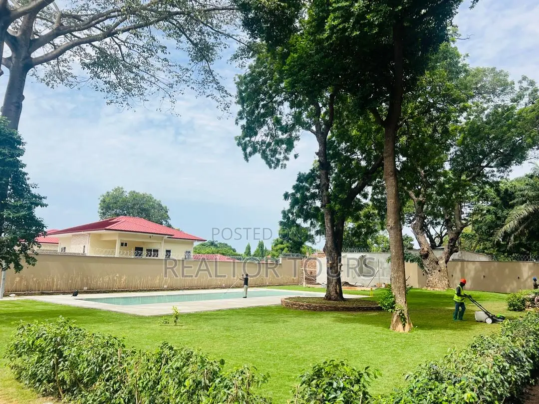 Furnished 3bdrm Apartment in Airport Residential Area for rent