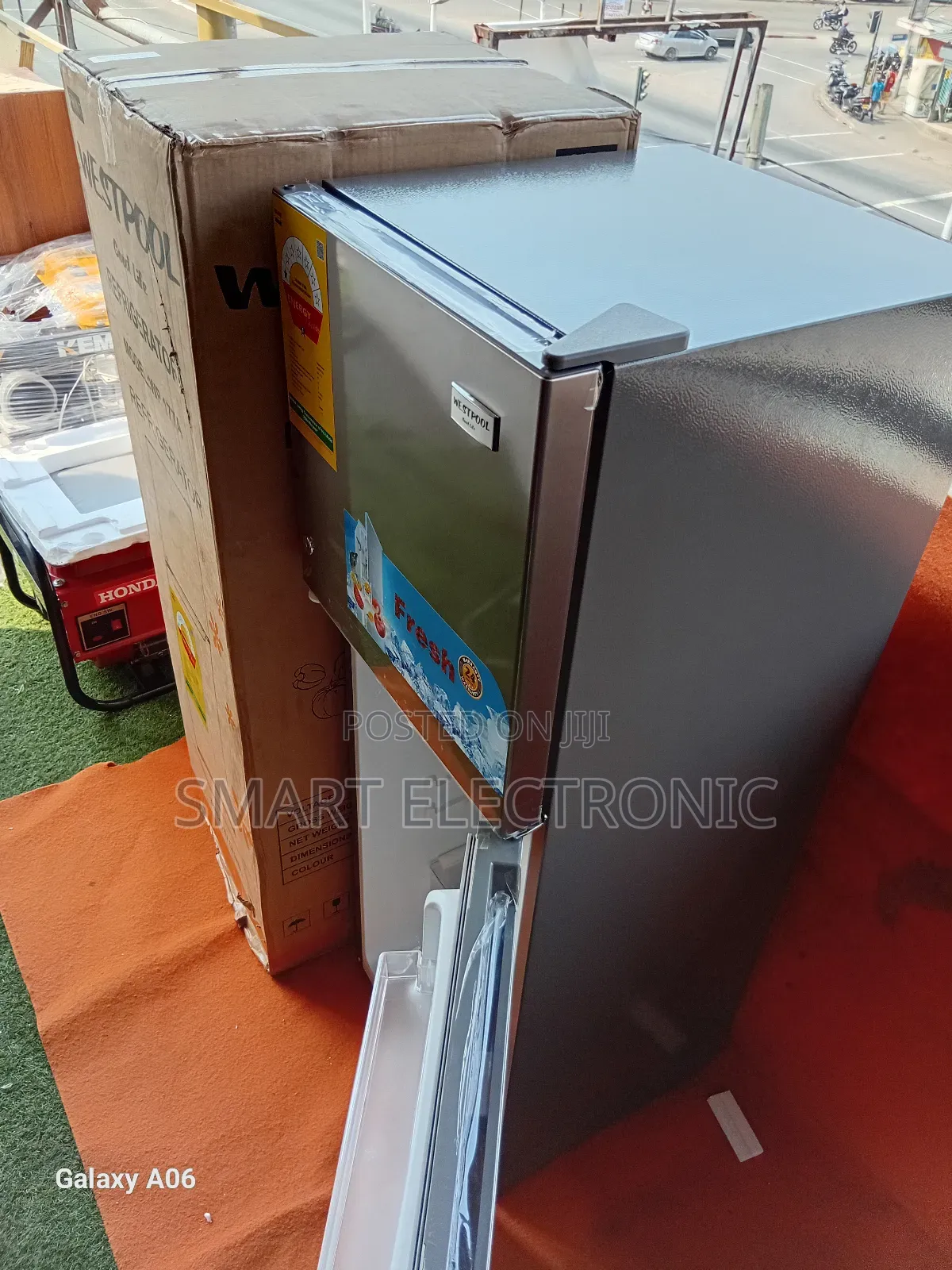 Westpool Wp177a Space Efficient Single Door Westpool Refrigerator