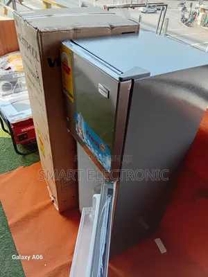 Westpool Wp177a Space Efficient Single Door Westpool Refrigerator